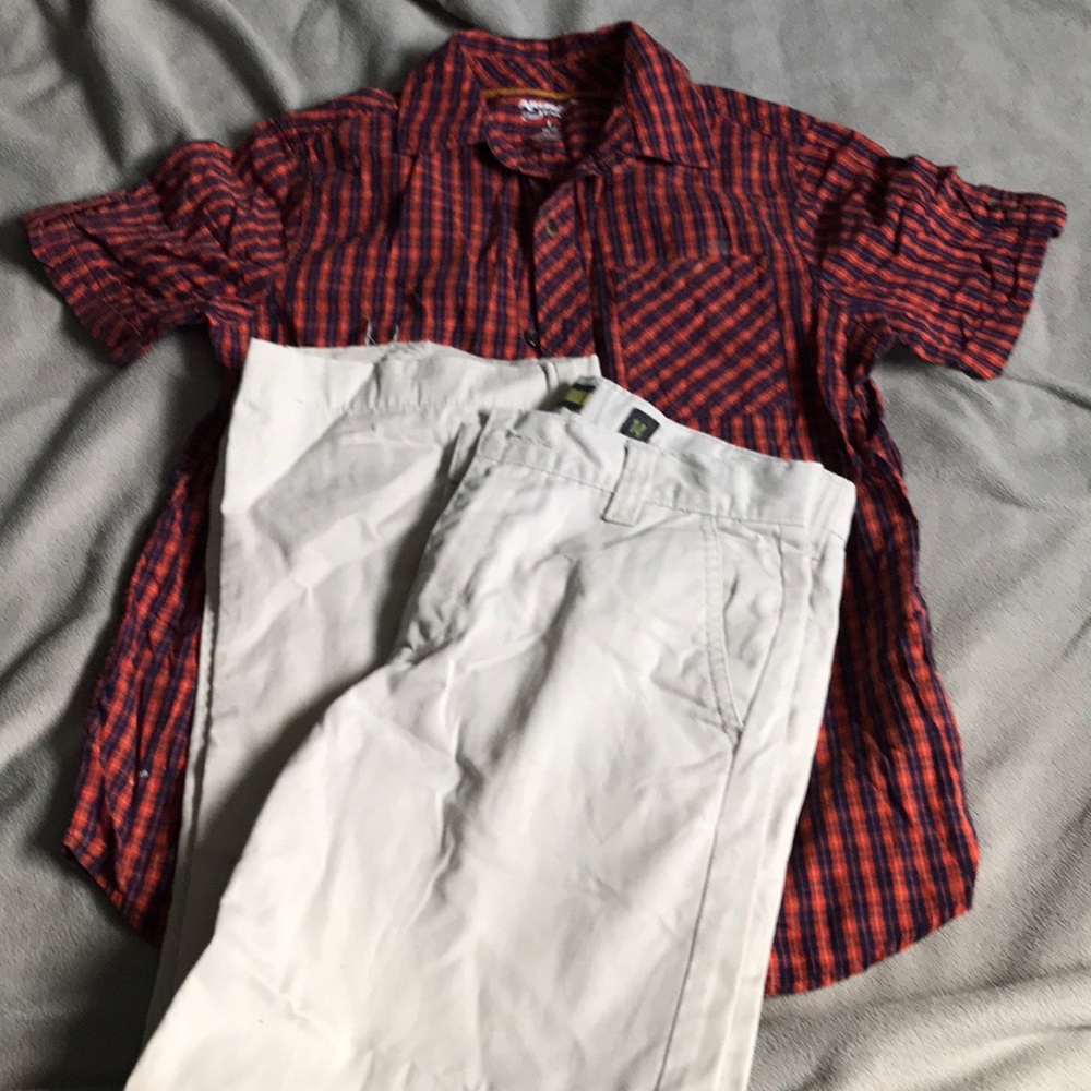 Boys shirt and khakis MUST BUNDLE 3+!!